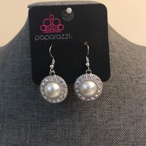 Paparazzi earrings